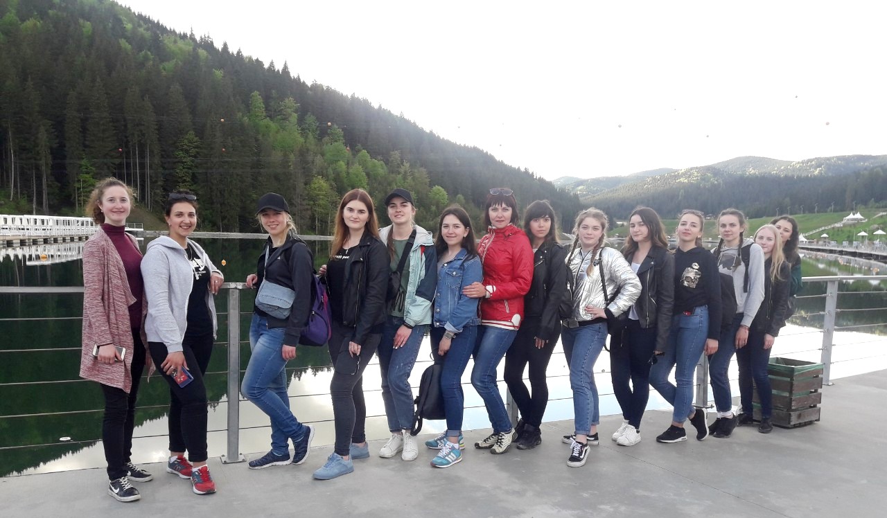 Озеро Молодості на Буковелі